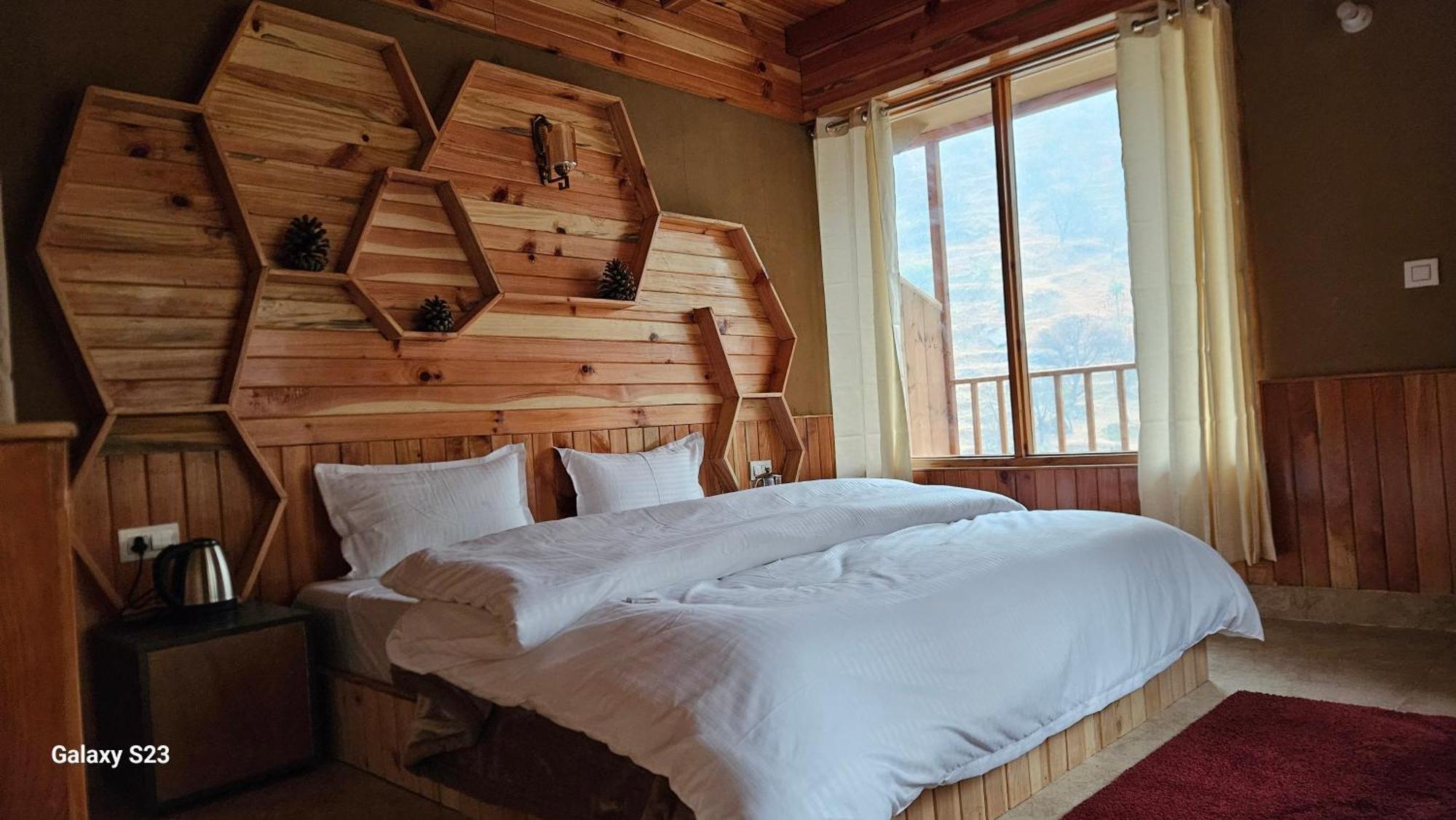 The Fiza Retreat Tirthan Banjar Экстерьер фото