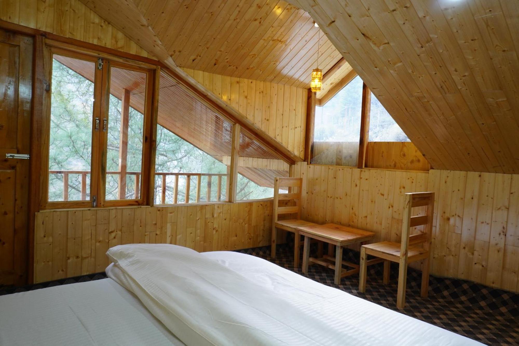 The Fiza Retreat Tirthan Banjar Экстерьер фото