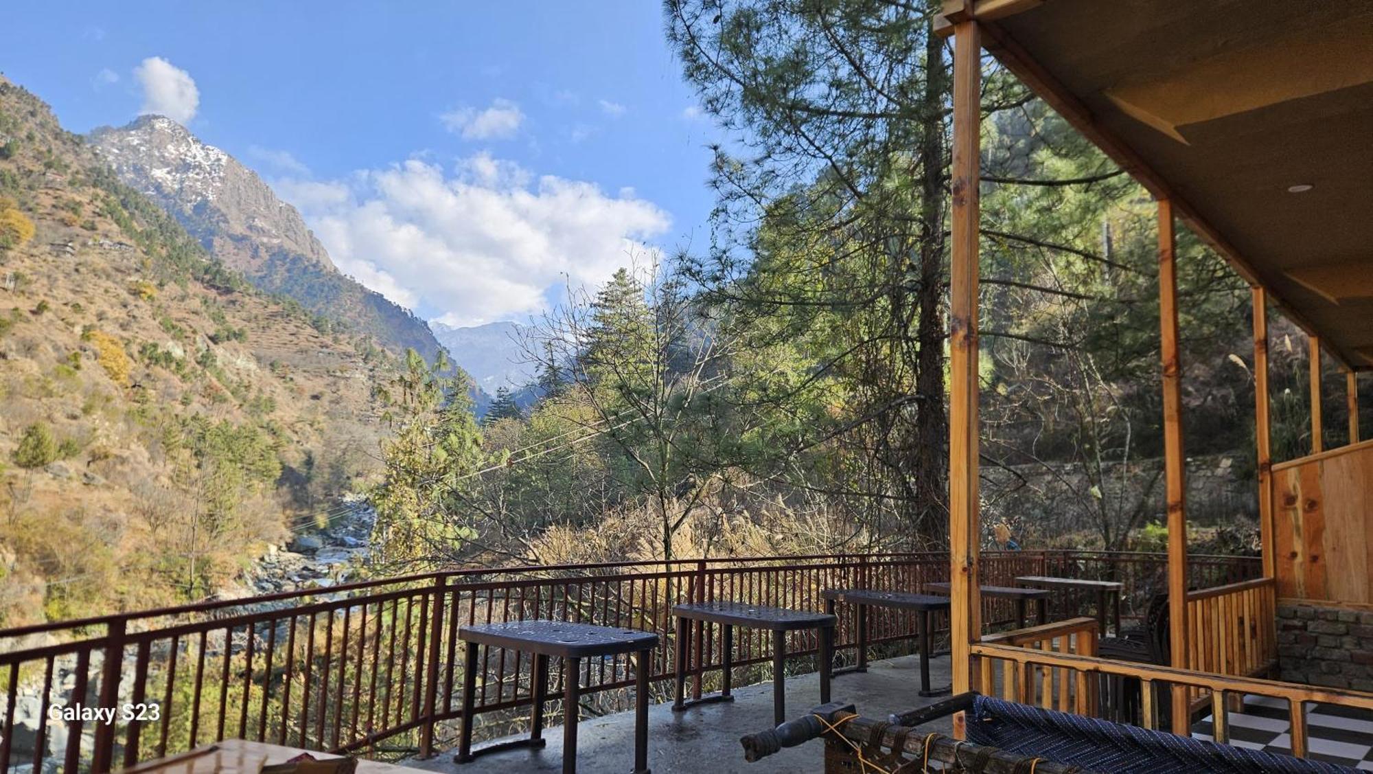 The Fiza Retreat Tirthan Banjar Экстерьер фото